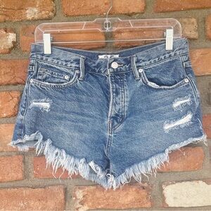 We the Free Loving Good Vibrations
Medium Wash Distressed Cuttoff Shorts
Size 25